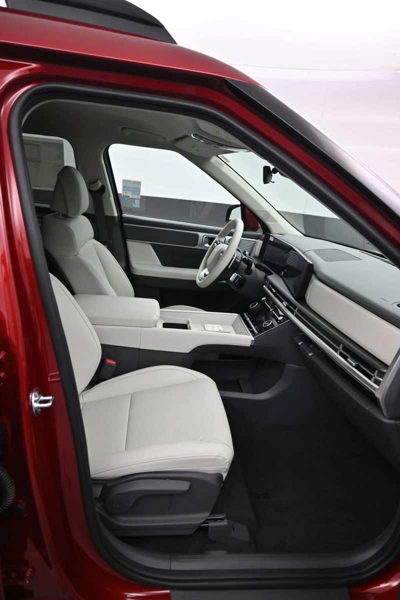 New 2026 Hyundai Santa Fe SEL FWD image 11