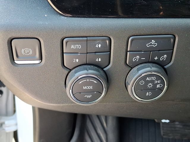 Used 2023 Chevrolet Silverado 1500 RST AWD/4WD image 22