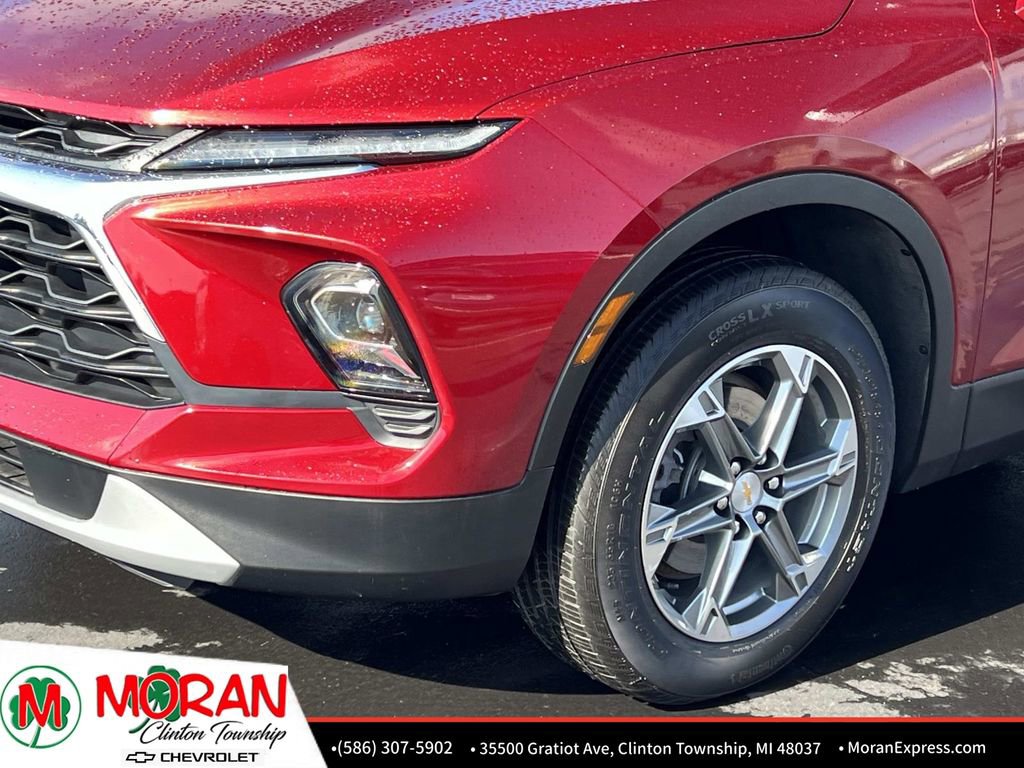 Certified 2024 Chevrolet Blazer LT w/ Convenience Package image 9