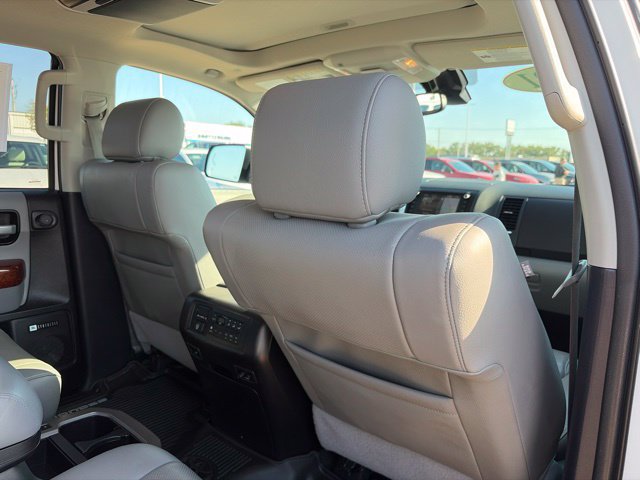 Used 2021 Toyota Sequoia Platinum AWD/4WD image 57