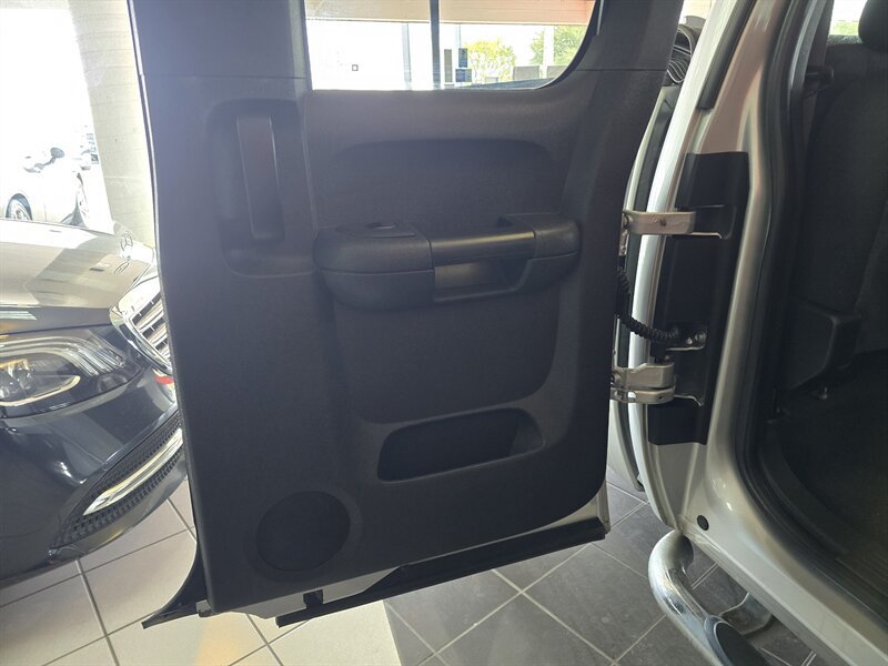 Used 2013 Chevrolet Silverado 1500 LT RWD image 15