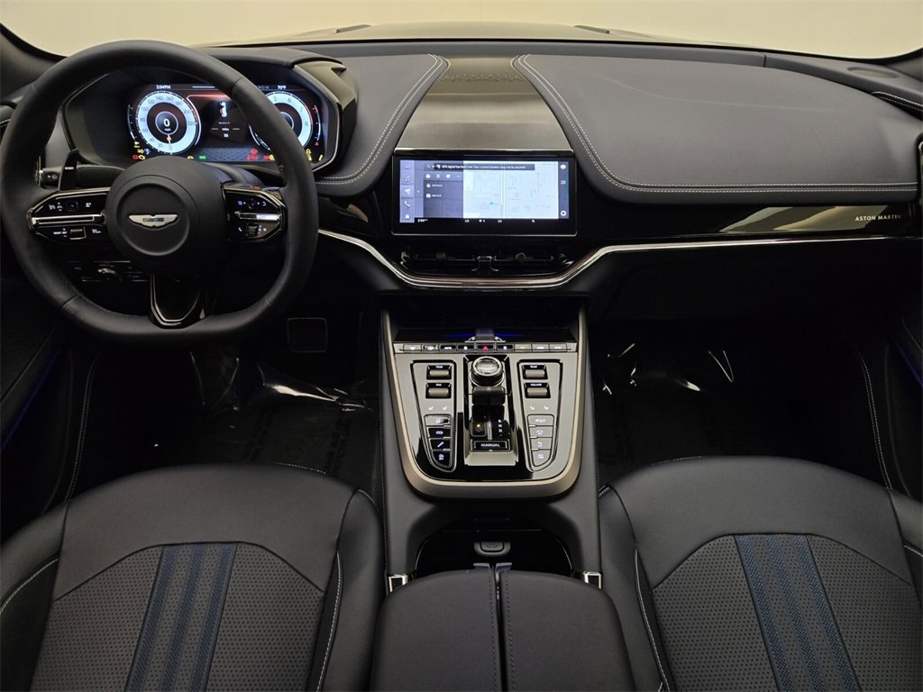 Used 2025 Aston Martin DBX 707 image 22