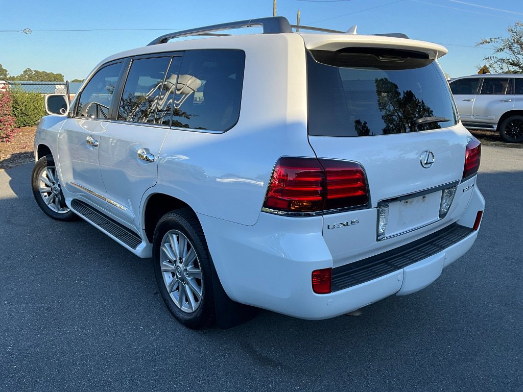 Used 2010 Lexus LX 570 200 SERIES image 6