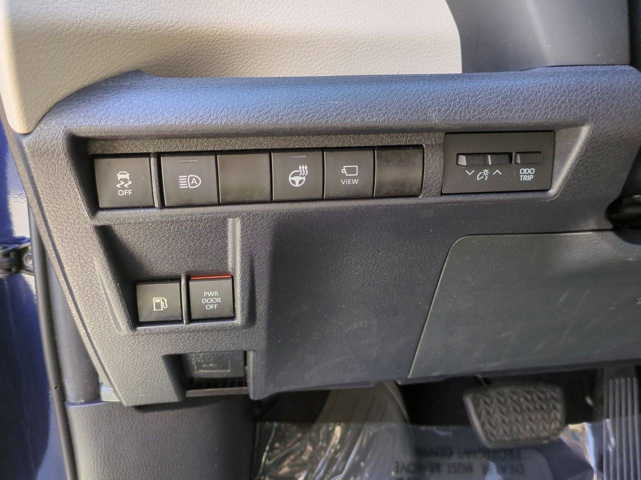 Used 2022 Toyota Sienna Platinum image 20