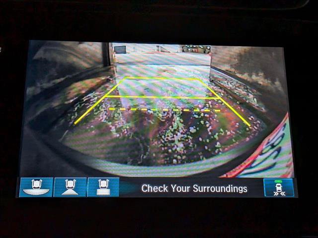 Used 2018 Honda CR-V Touring image 13