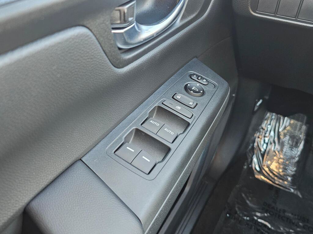 Used 2026 Honda CR-V Sport image 32