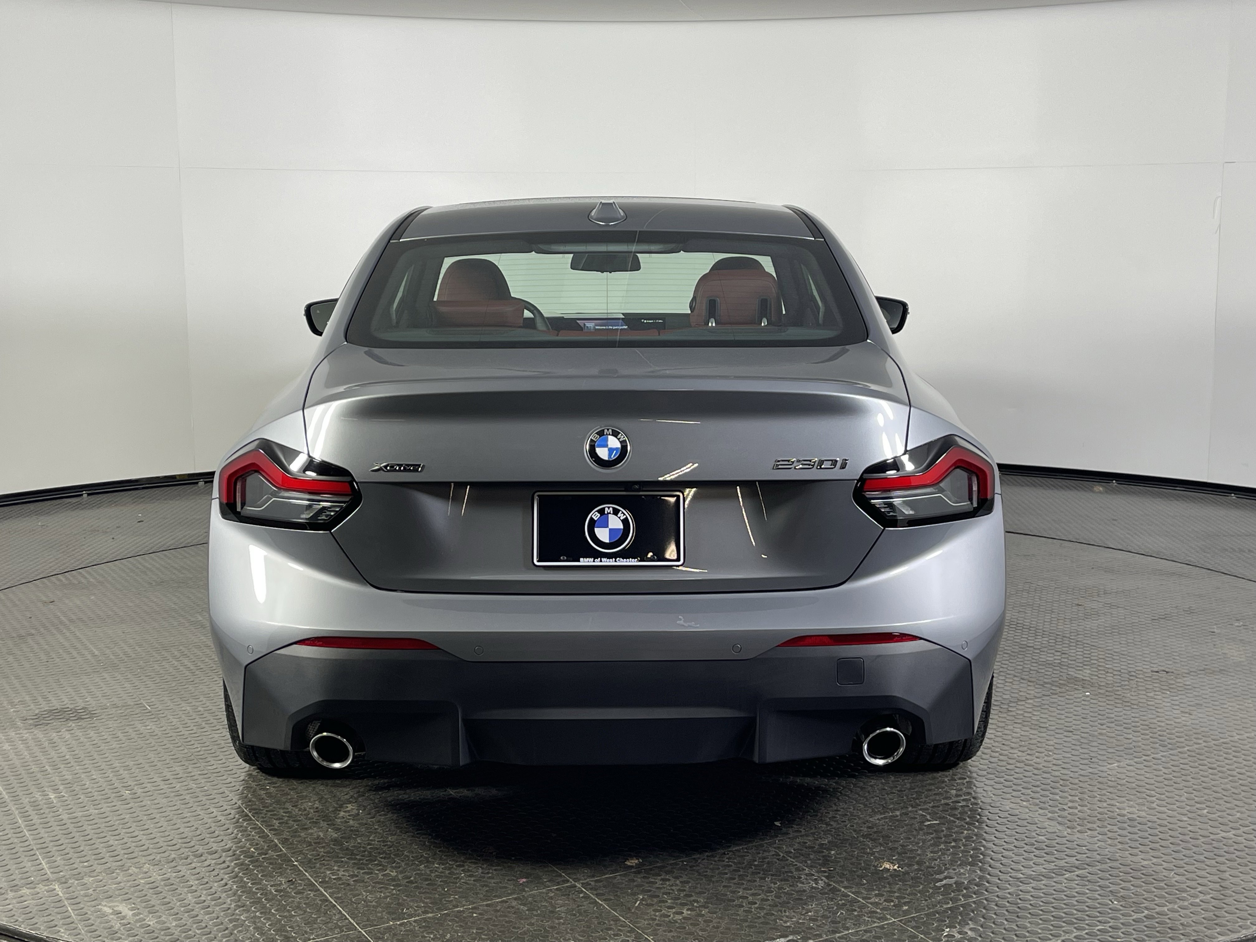 Used 2025 BMW 230i xDrive Coupe w/ Premium Package image 7