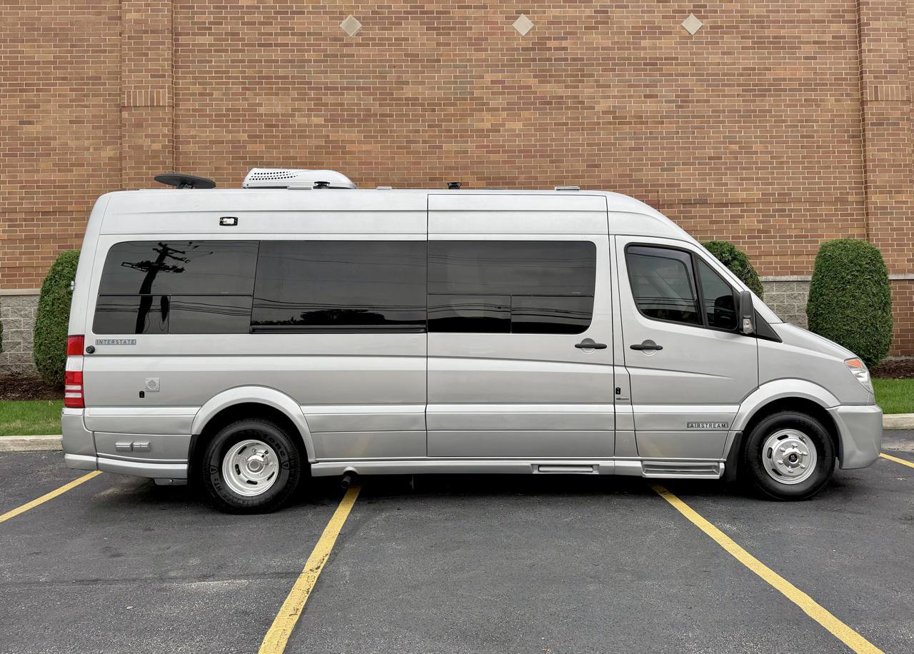Used 2012 Mercedes-Benz Sprinter 3500 image 23