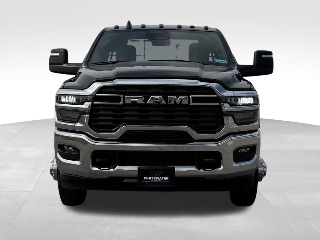 Used 2026 RAM 3500 Tradesman w/ Chrome Appearance Group image 19