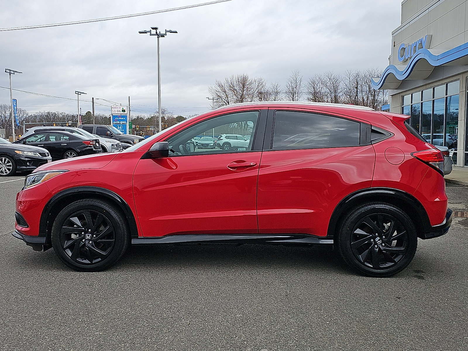 Used 2022 Honda HR-V Sport image 7