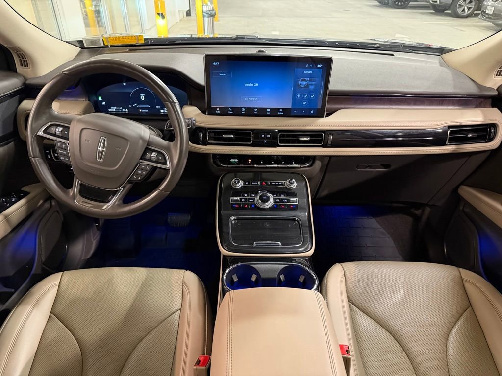 Used 2023 Lincoln Nautilus Reserve AWD/4WD image 29