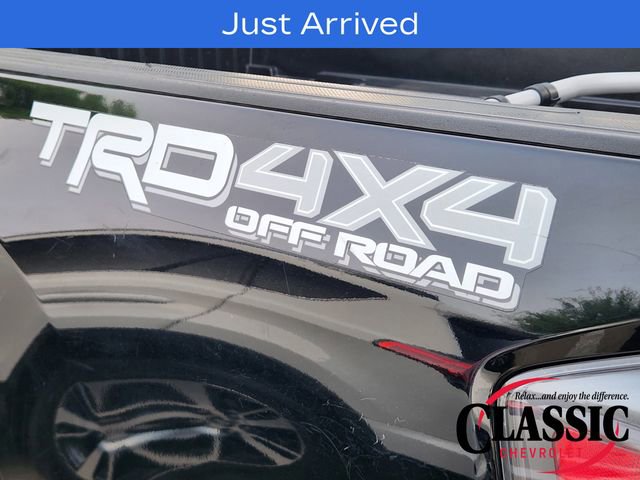Used 2021 Toyota Tacoma TRD Off-Road w/ Technology Package AWD/4WD image 13