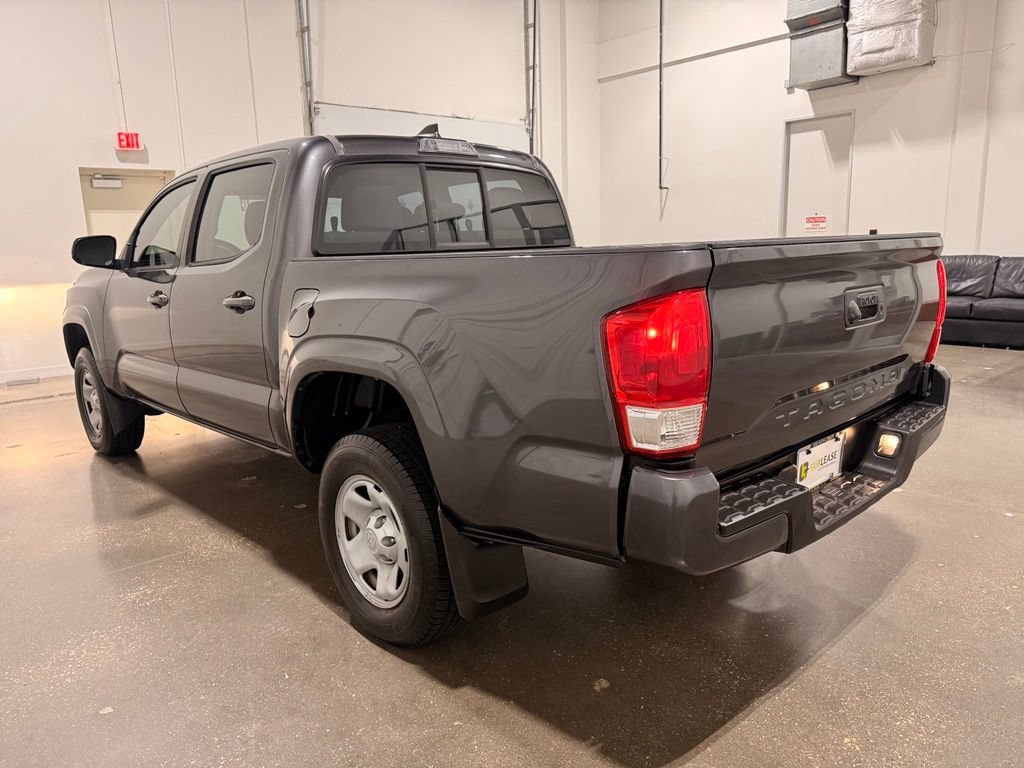 Used 2017 Toyota Tacoma SR w/ SR Convenience Package RWD image 7
