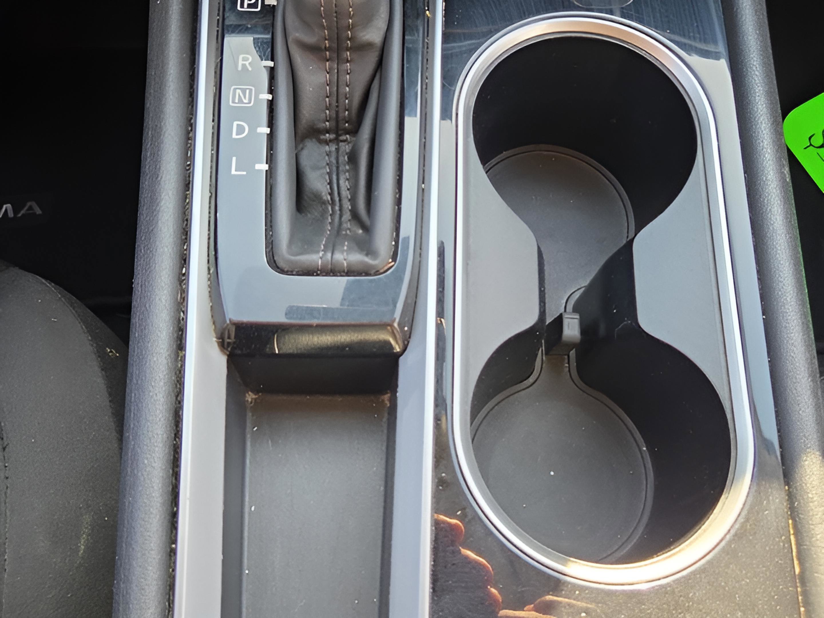 Used 2024 Nissan Altima 2.5 SV image 22