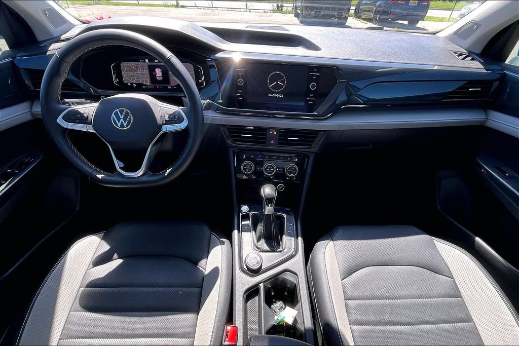 Used 2022 Volkswagen Taos SEL AWD/4WD image 18