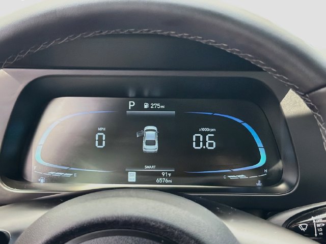 Certified 2026 Hyundai Elantra Sport FWD image 13