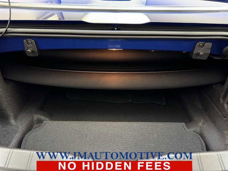 Used 2023 Chevrolet Camaro LT w/ RS Package image 19