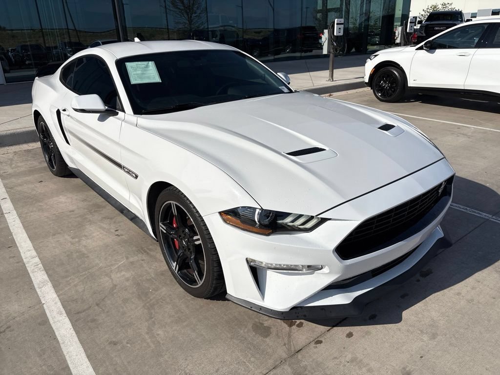 Used 2020 Ford Mustang GT Premium w/ Equipment Group 401A RWD image 5