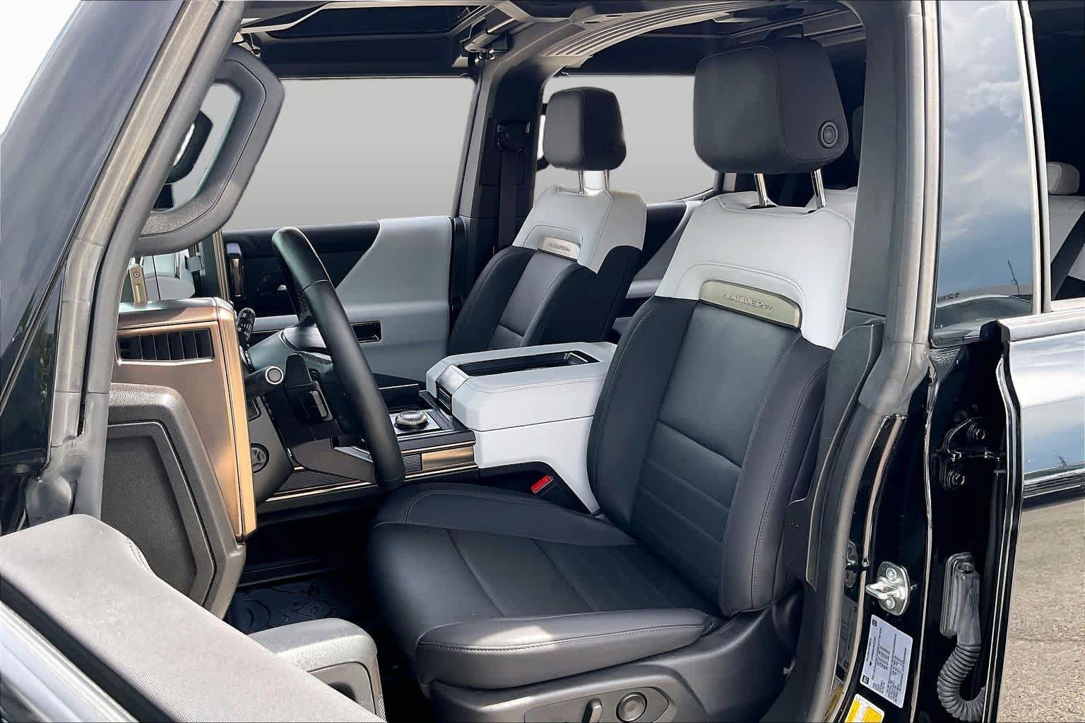 Certified 2024 GMC Hummer EV 2X AWD/4WD image 7