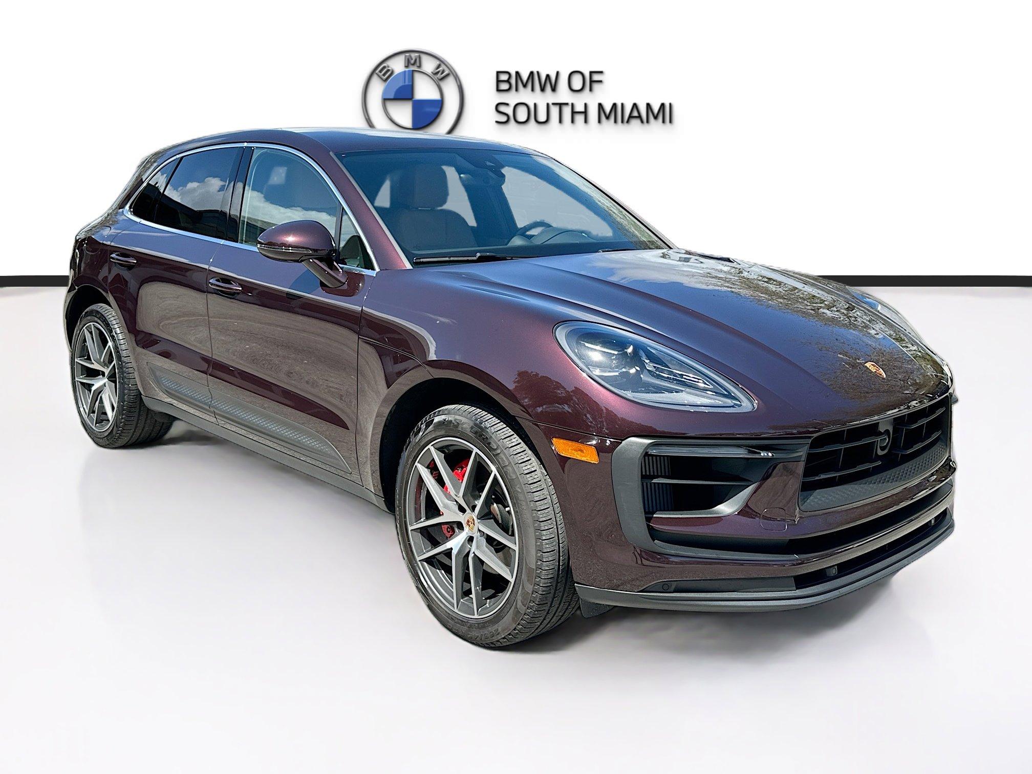 Used 2024 Porsche Macan S image 1