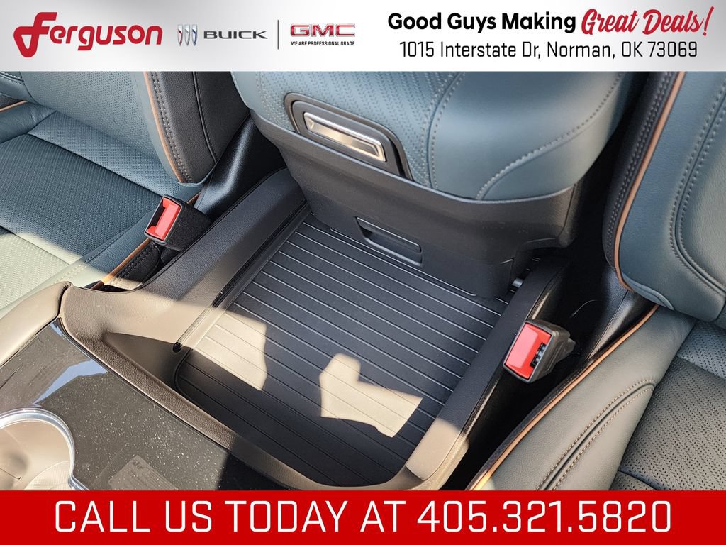 New 2026 GMC Yukon XL AT4 w/ AT4 Premium Package AWD/4WD image 36