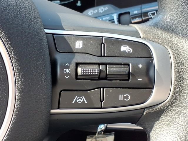 Used 2025 Kia Sportage LX AWD/4WD image 26
