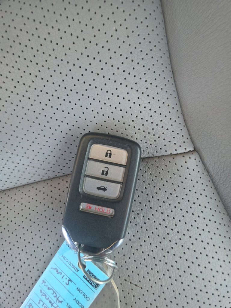 Used 2013 Honda Accord EX-L image 32