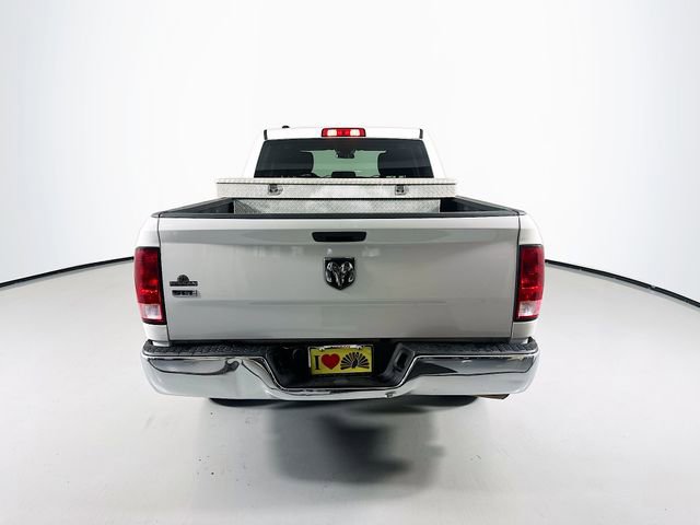 Used 2021 RAM 1500 Classic SLT image 8