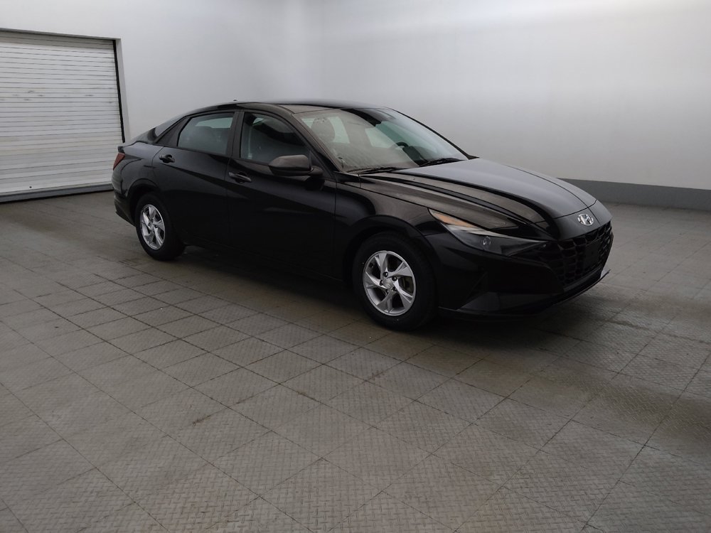 Used 2021 Hyundai Elantra SE FWD image 11