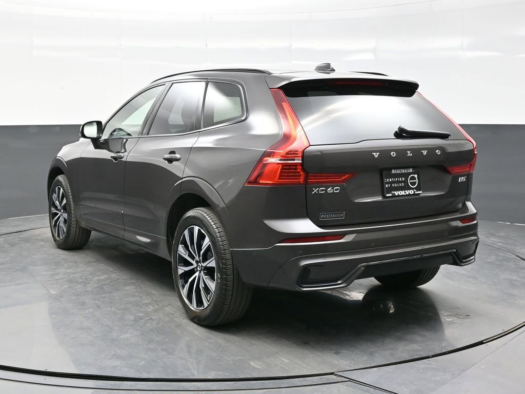 Used 2025 Volvo XC60 B5 Plus w/ Climate Package AWD/4WD image 5