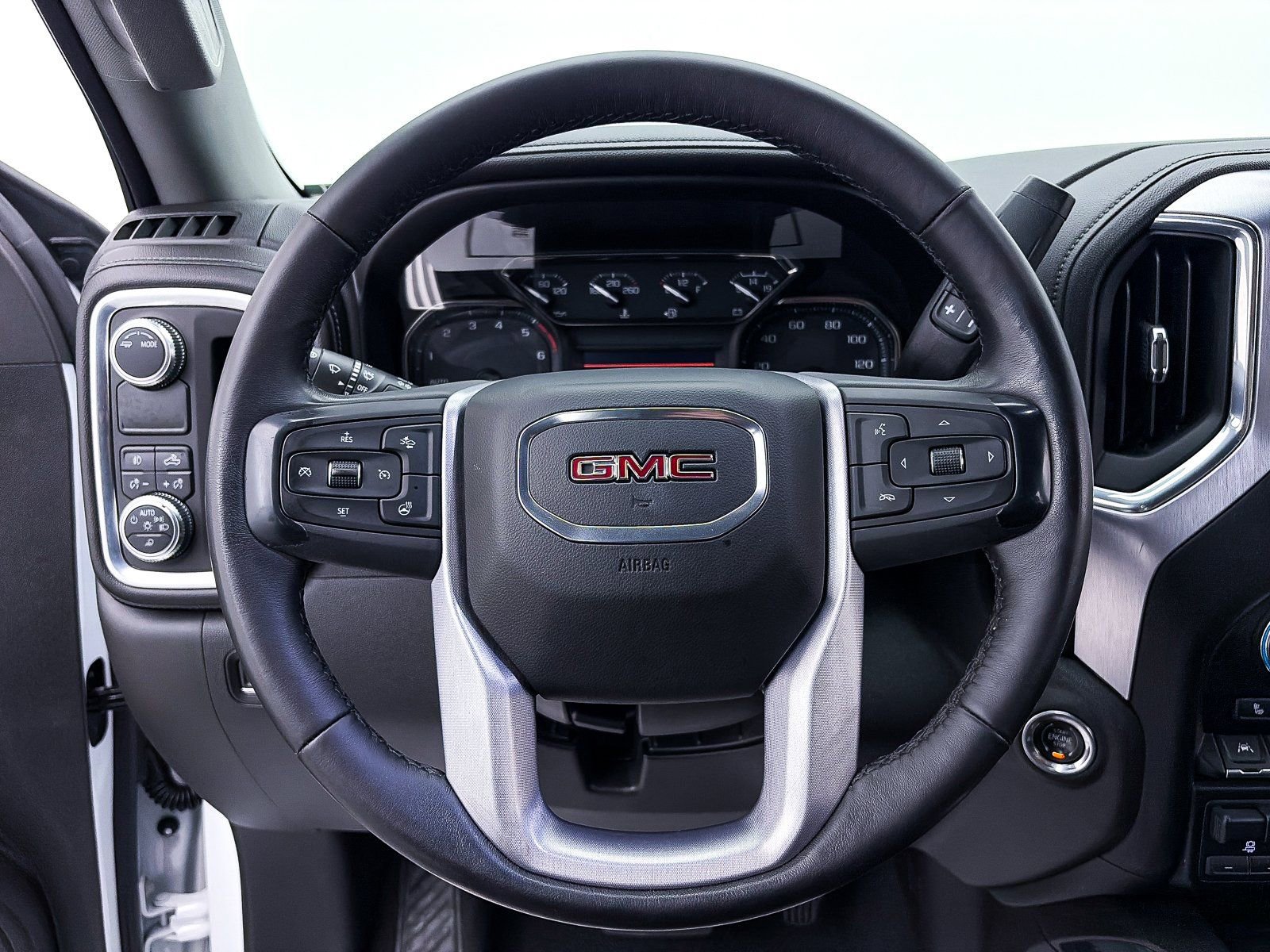 Used 2021 GMC Sierra 1500 SLT w/ SLT Premium Plus Package image 31