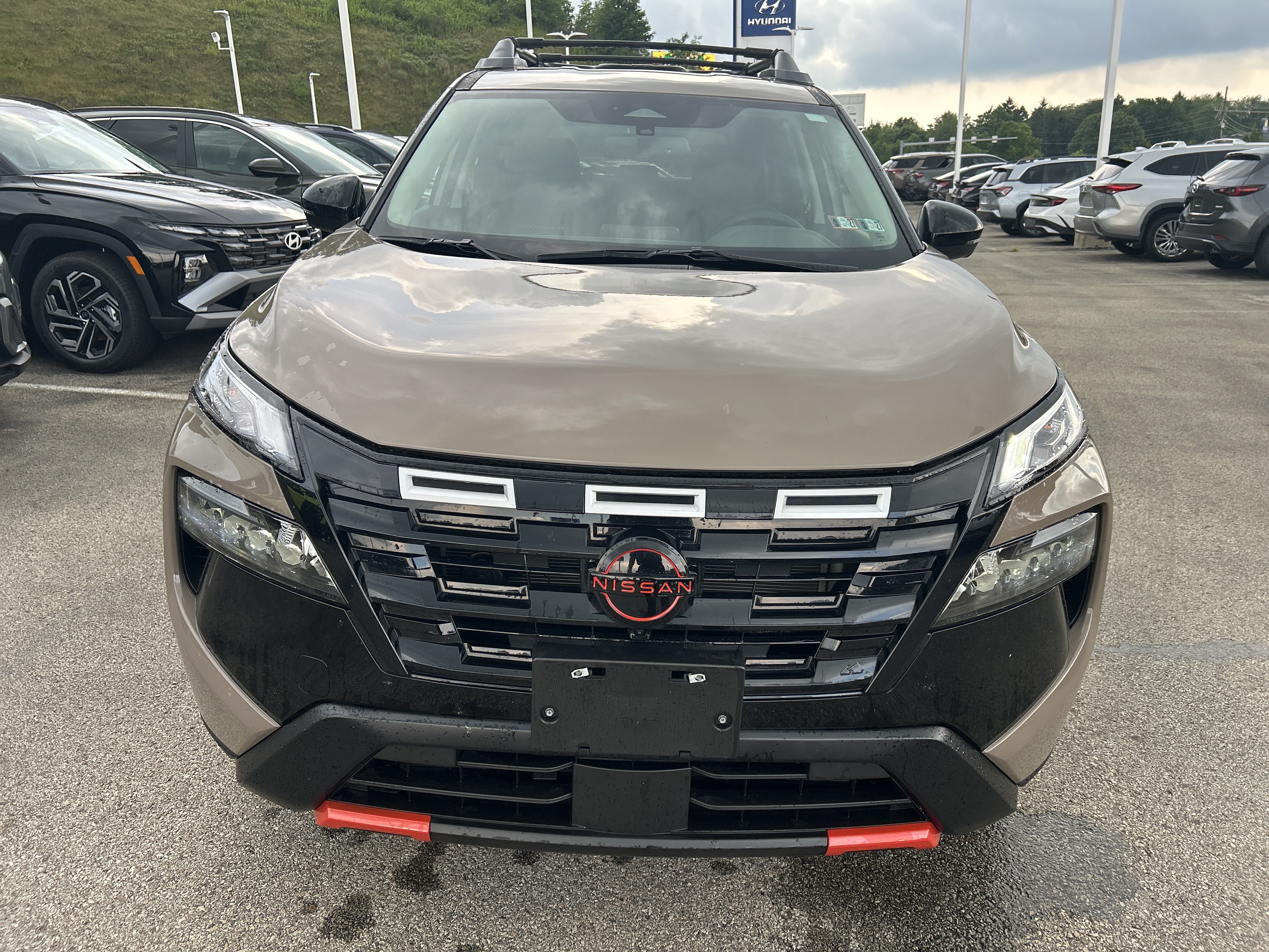 Used 2025 Nissan Rogue SV w/ Rock Creek Premium Package AWD/4WD image 10