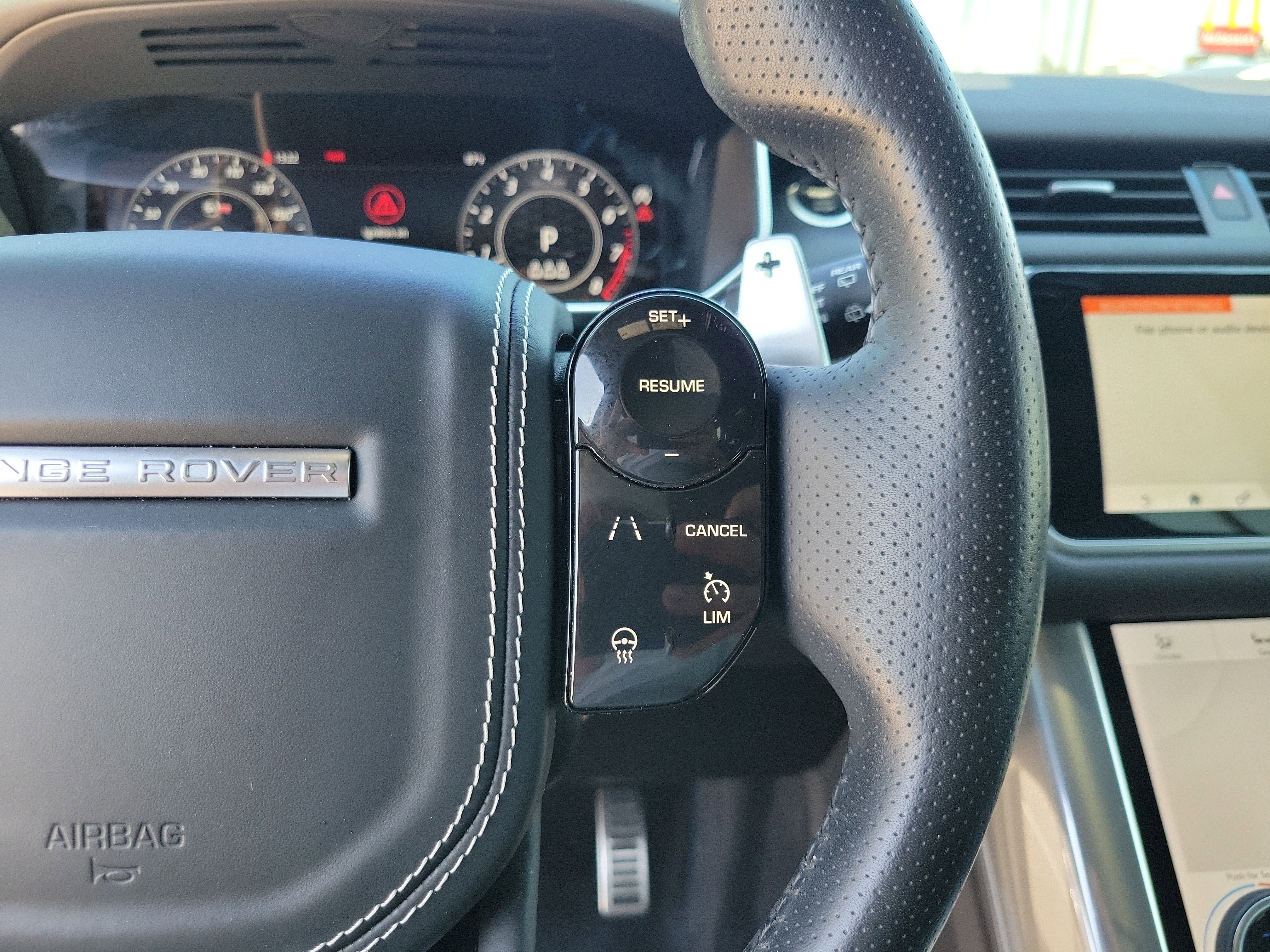 Used 2022 Land Rover Range Rover Sport SVR AWD/4WD image 30
