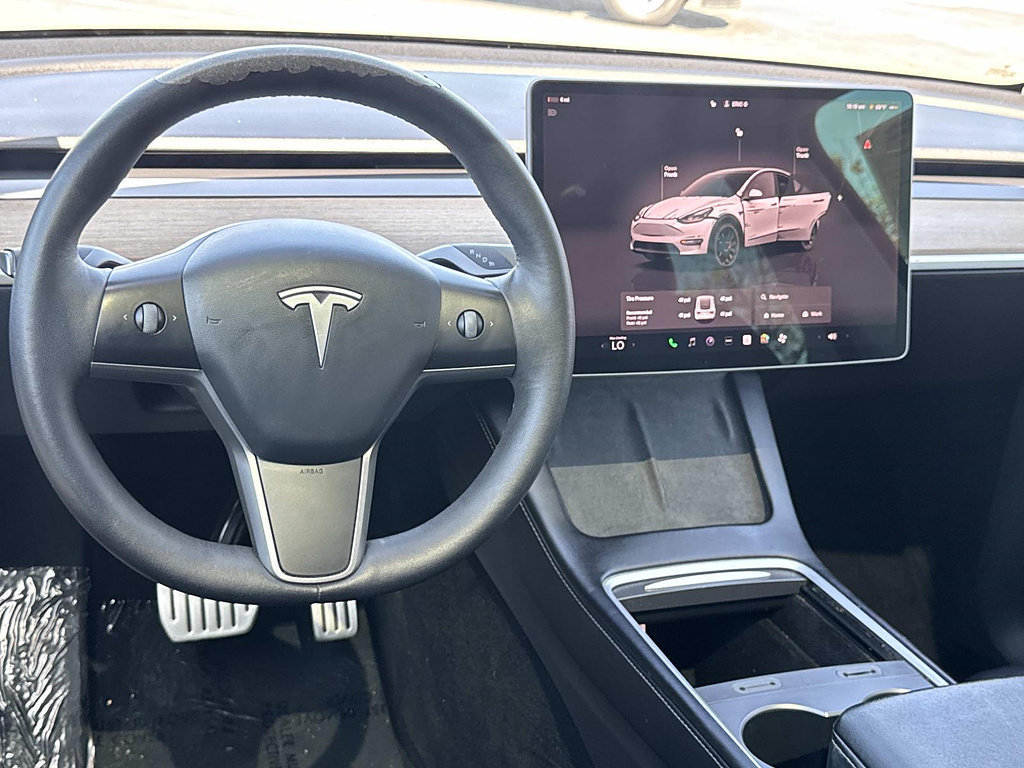 Used 2022 Tesla Model Y Performance AWD/4WD image 6
