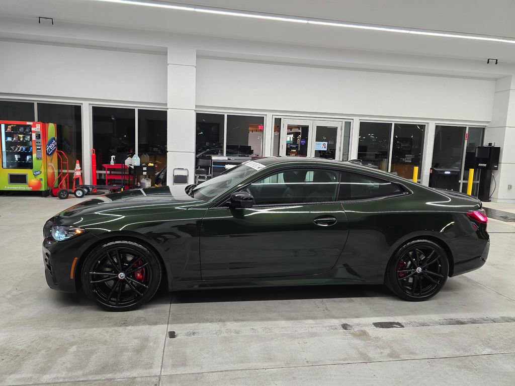 Used 2023 BMW 440i xDrive Coupe w/ Premium Package image 3