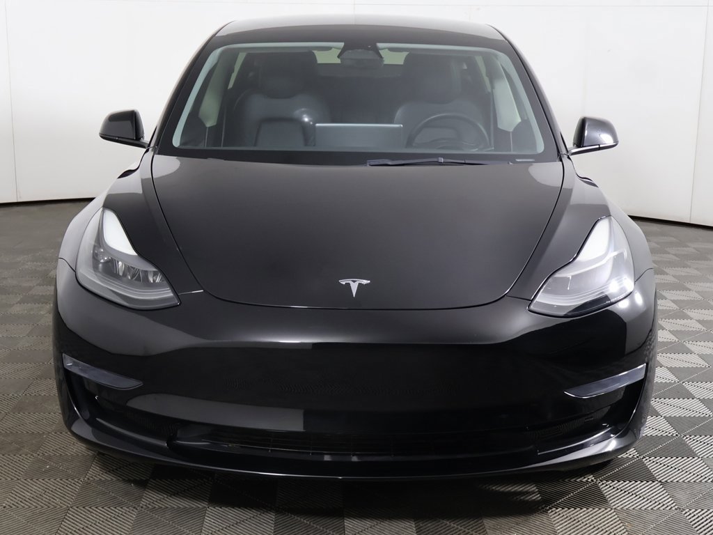Used 2023 Tesla Model 3 Standard Range image 12