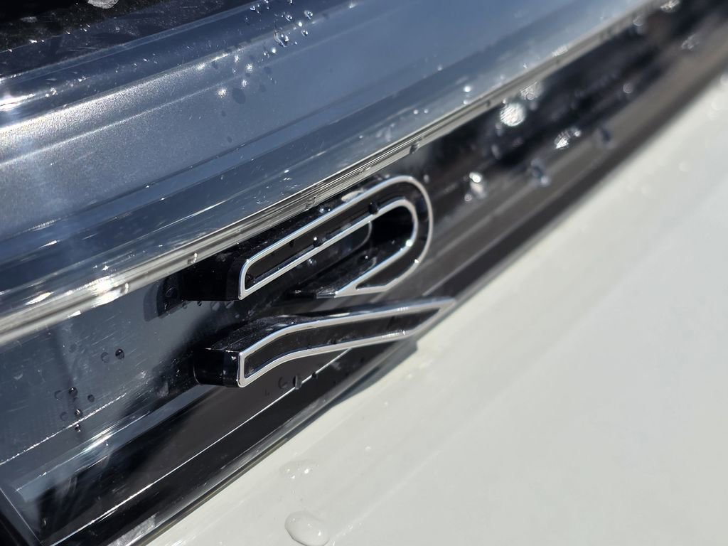 New 2026 Volkswagen Tiguan SE R-Line image 10