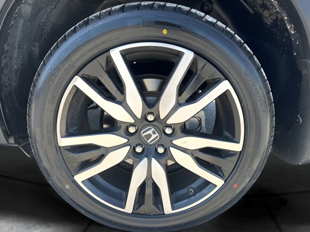 Used 2021 Honda Pilot Elite image 28