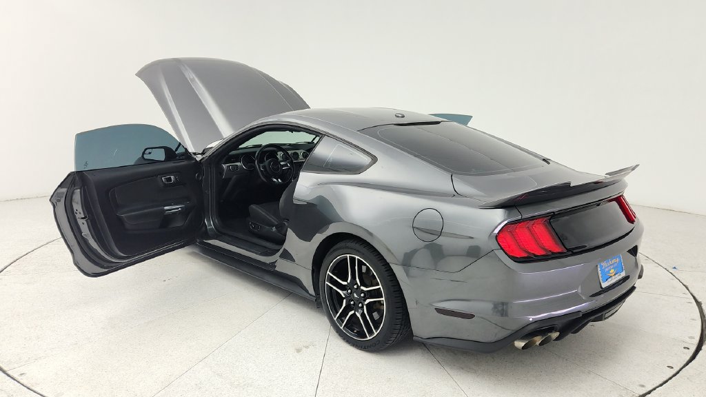 Used 2019 Ford Mustang GT RWD image 11