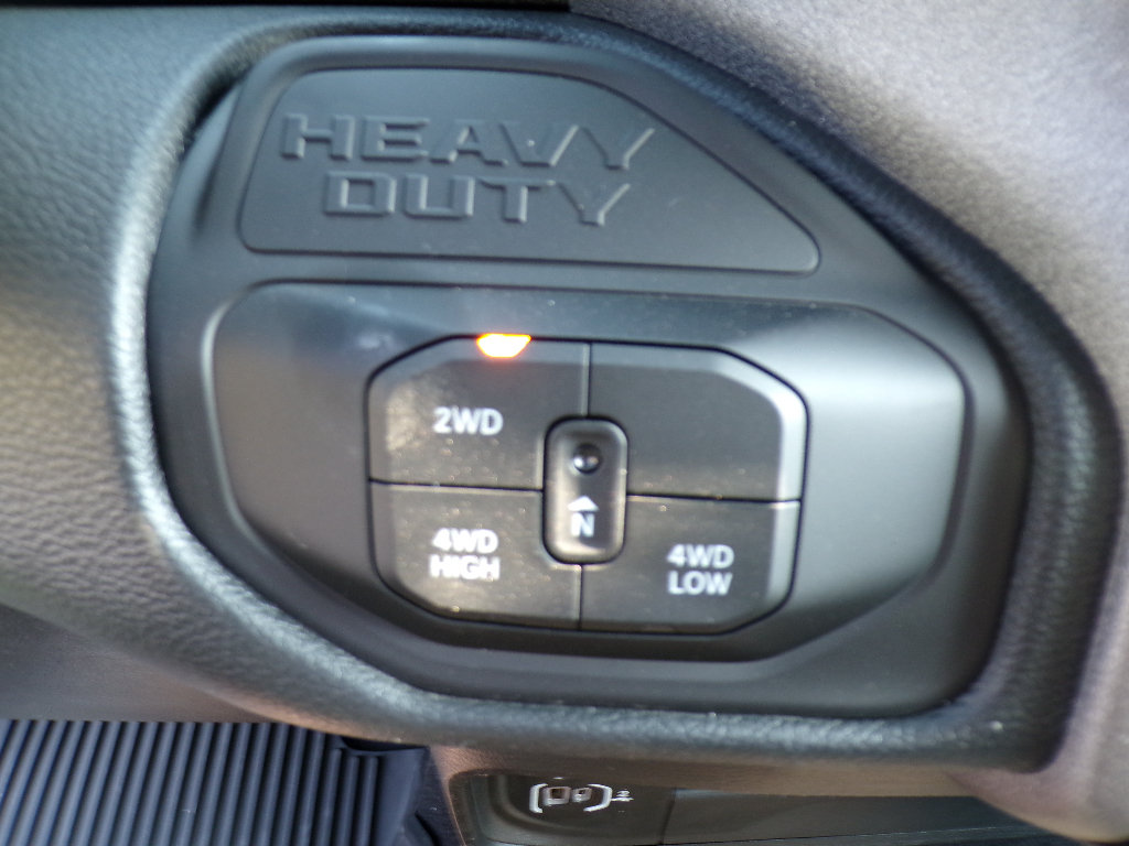 New 2026 RAM 2500 Tradesman AWD/4WD image 23
