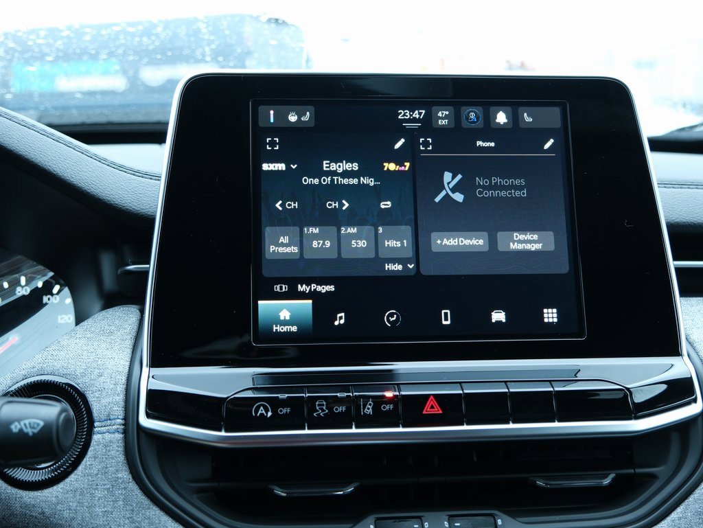 New 2026 Jeep Compass Latitude image 19