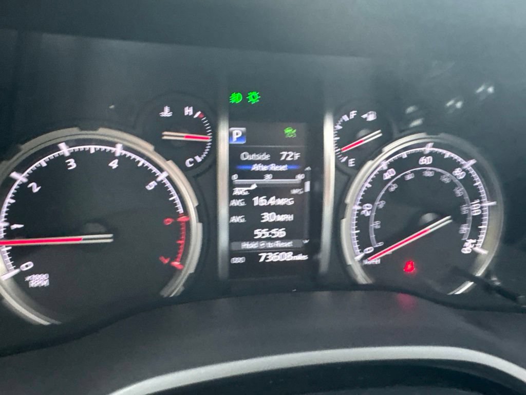 Used 2021 Toyota 4Runner Venture w/ Moonroof Package AWD/4WD image 23