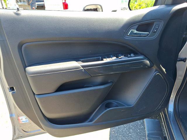 Certified 2022 GMC Canyon AT4 AWD/4WD image 13