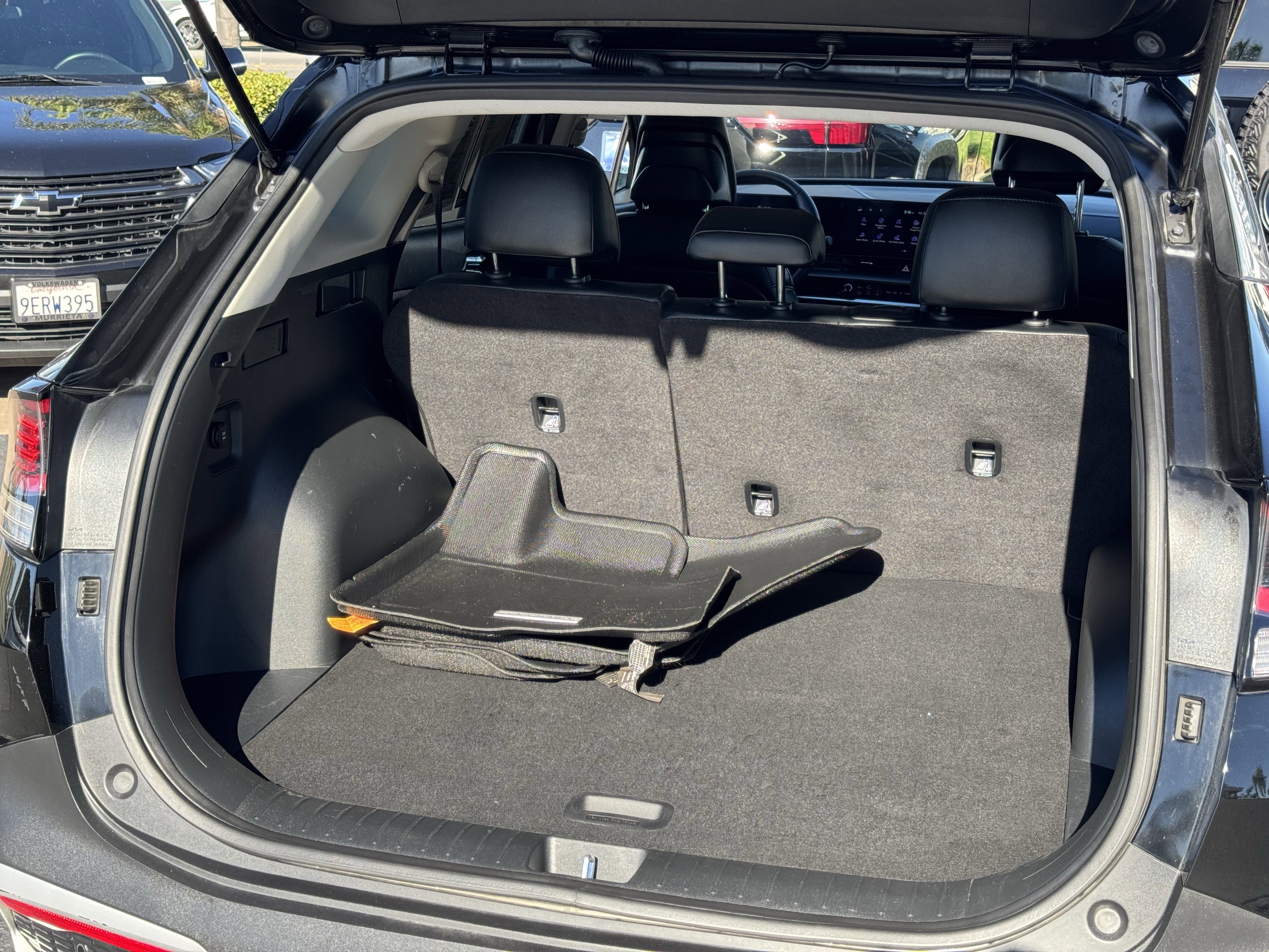 Used 2024 Kia Sportage EX image 37