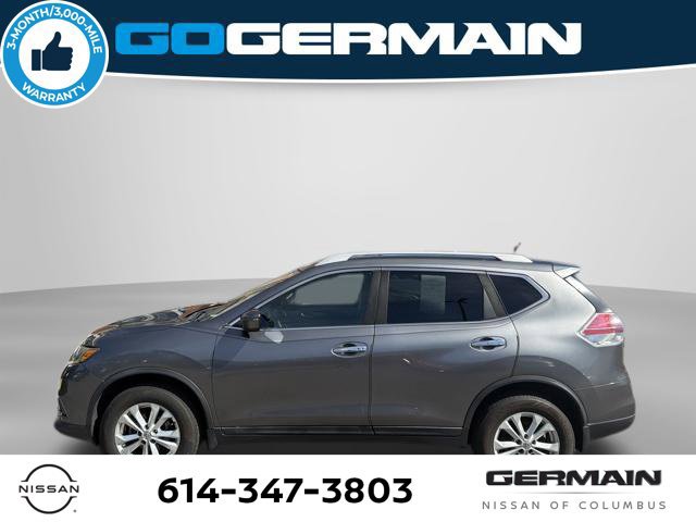 Used 2016 Nissan Rogue SV w/ SV Moonroof Package AWD/4WD image 2