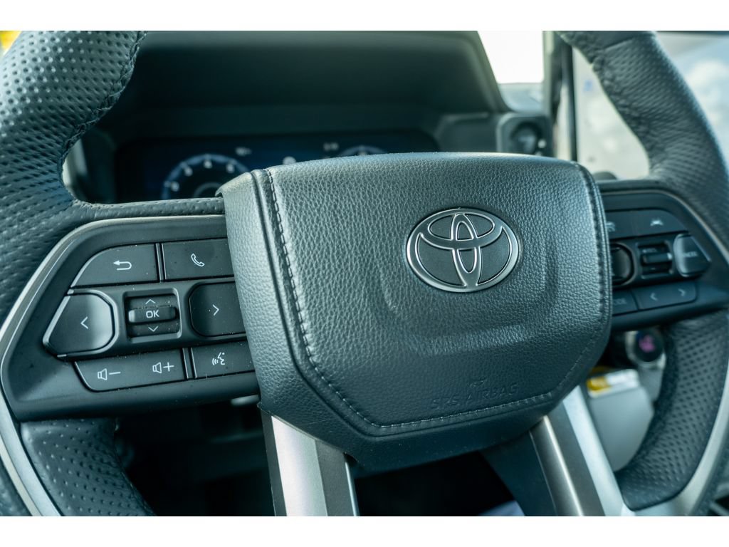 Used 2025 Toyota Tacoma 4x4 Double Cab Hybrid w/ Tow Tech Package image 32