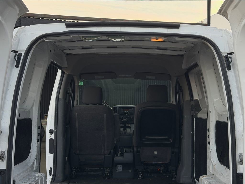 Used 2016 Nissan NV200 S FWD image 16