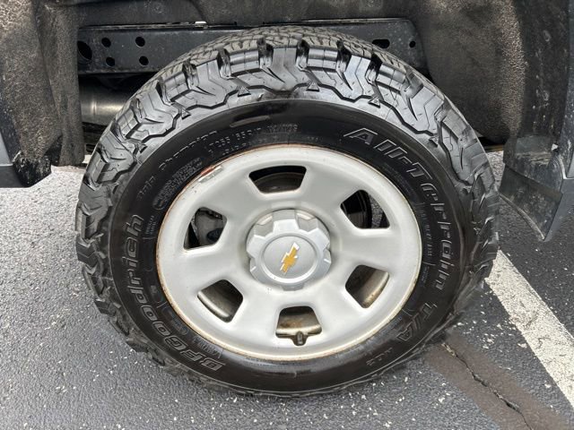 Used 2021 Chevrolet Colorado W/T RWD image 19