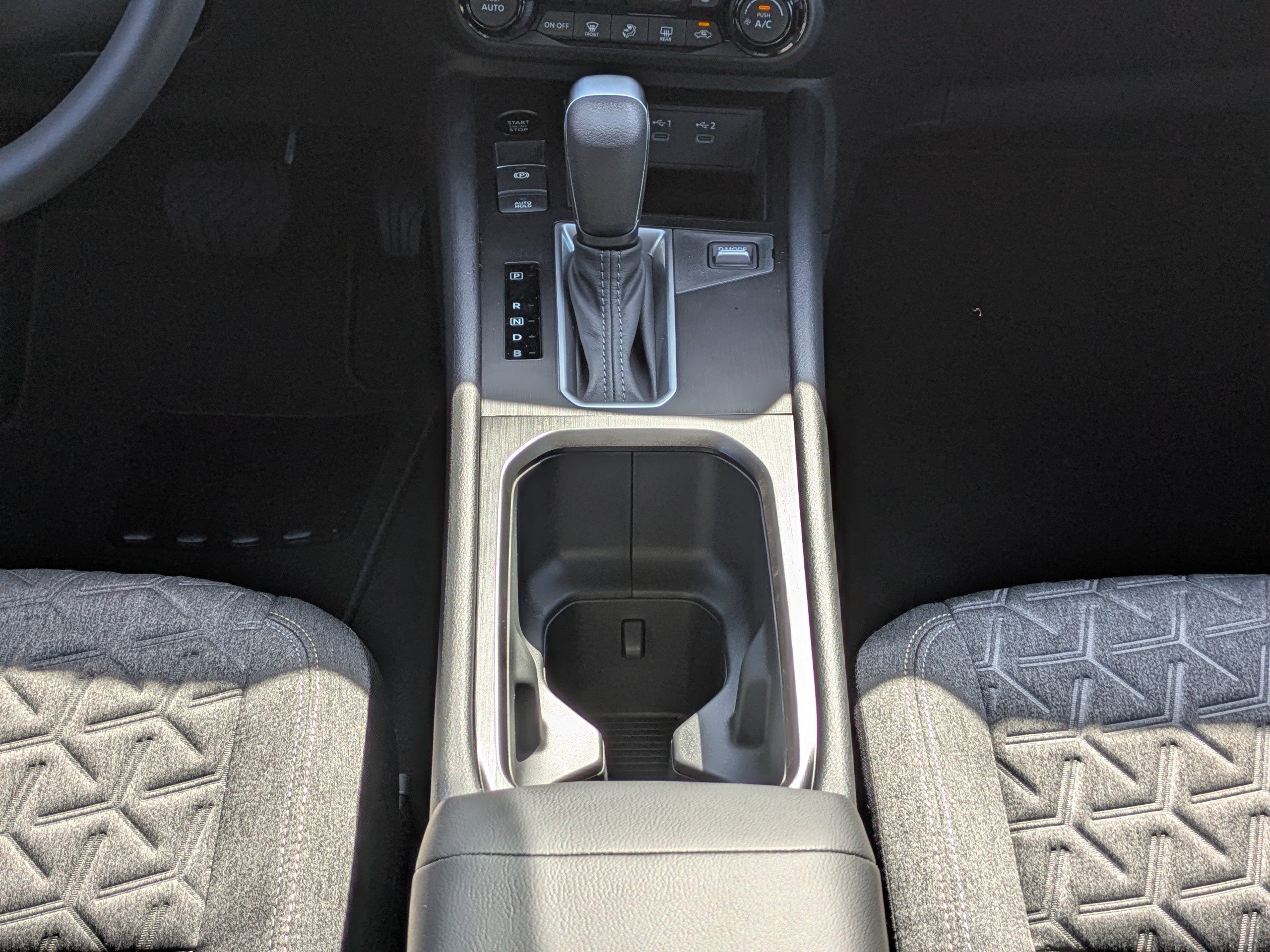 New 2026 Nissan Kicks SV w/ SV Premium Package FWD image 20
