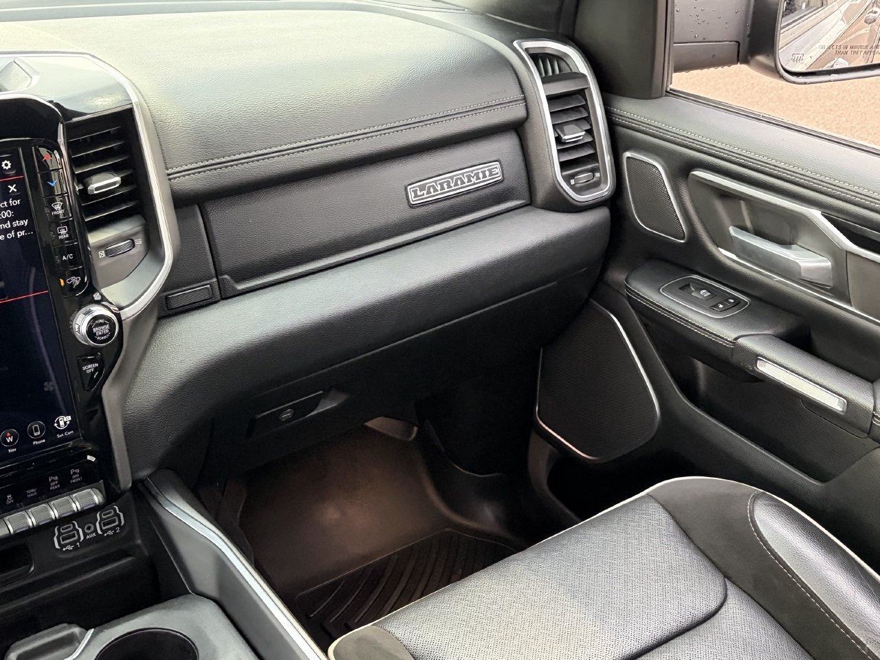 Used 2020 RAM 1500 Laramie RWD image 25